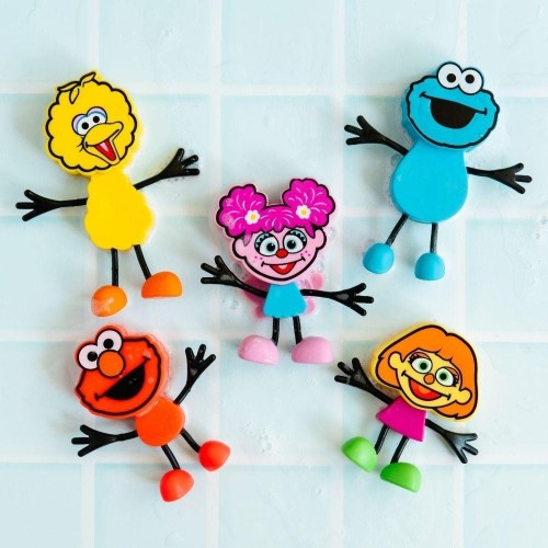 SET PERSONAJE+2 CUBOS ELMO