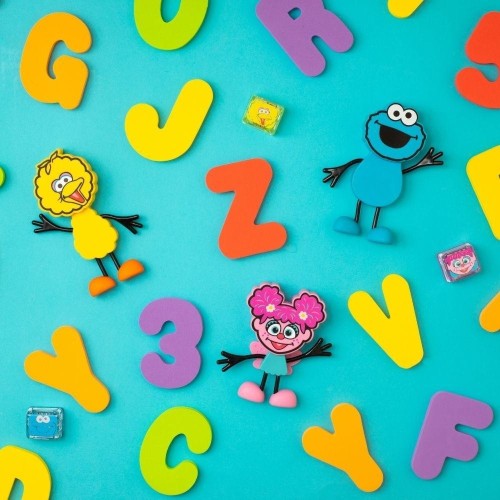 SET PERSONAJE+ 2 CUBOS COOKIE AZUL MONSTER COOKIE