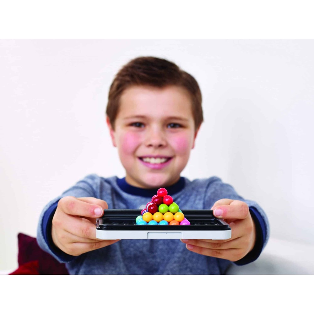 IQ PUZZLER PRO SMART GAMES