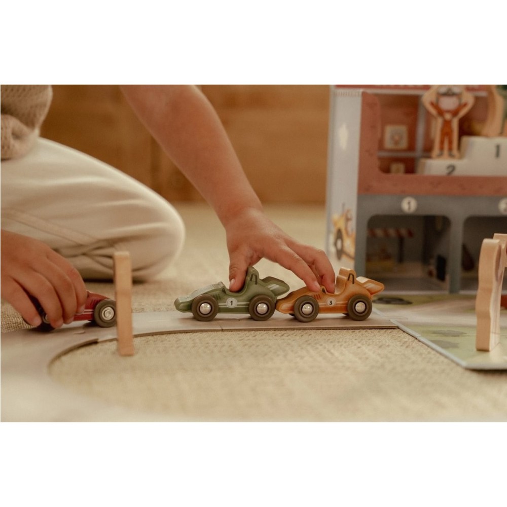 CAJA DE JUEGO CON PISTA