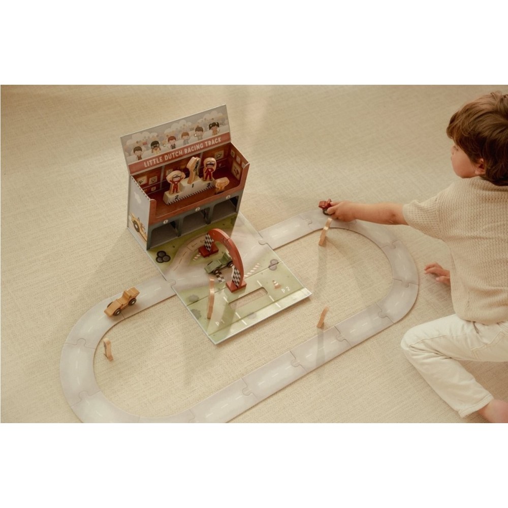 CAJA DE JUEGO CON PISTA