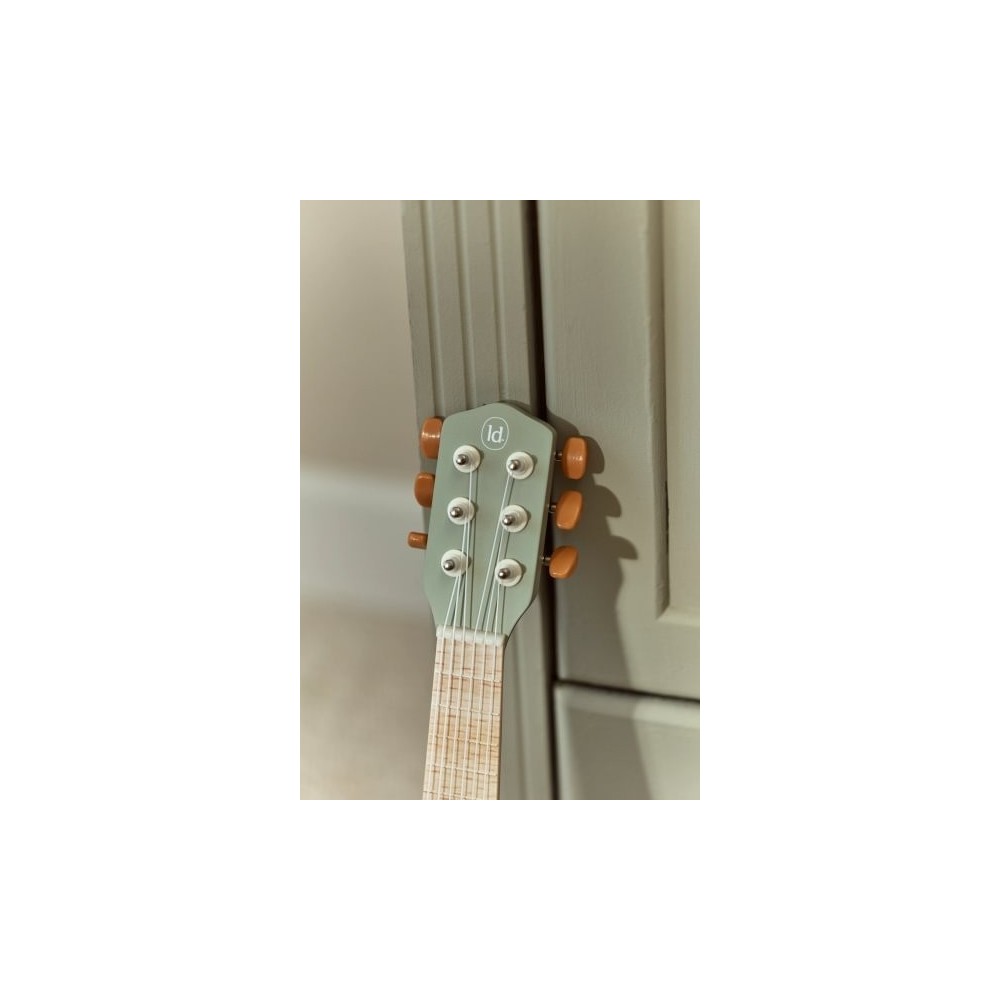 GUITARRA DE MADERA VERDE FSC