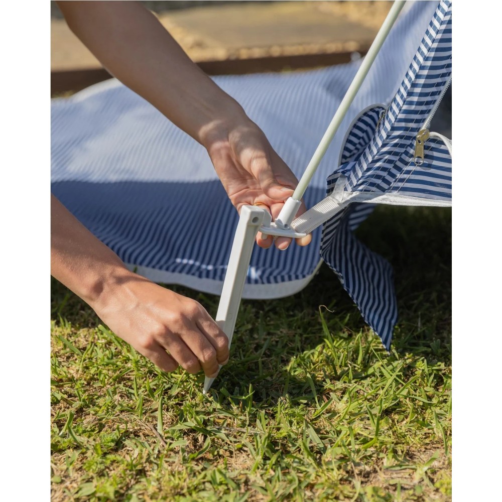 CARPA PLAYA FAMILIA SANTA CRUZ AZUL