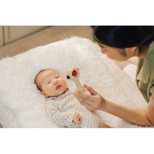 AGITA EL SONAJERO CONTRASTES