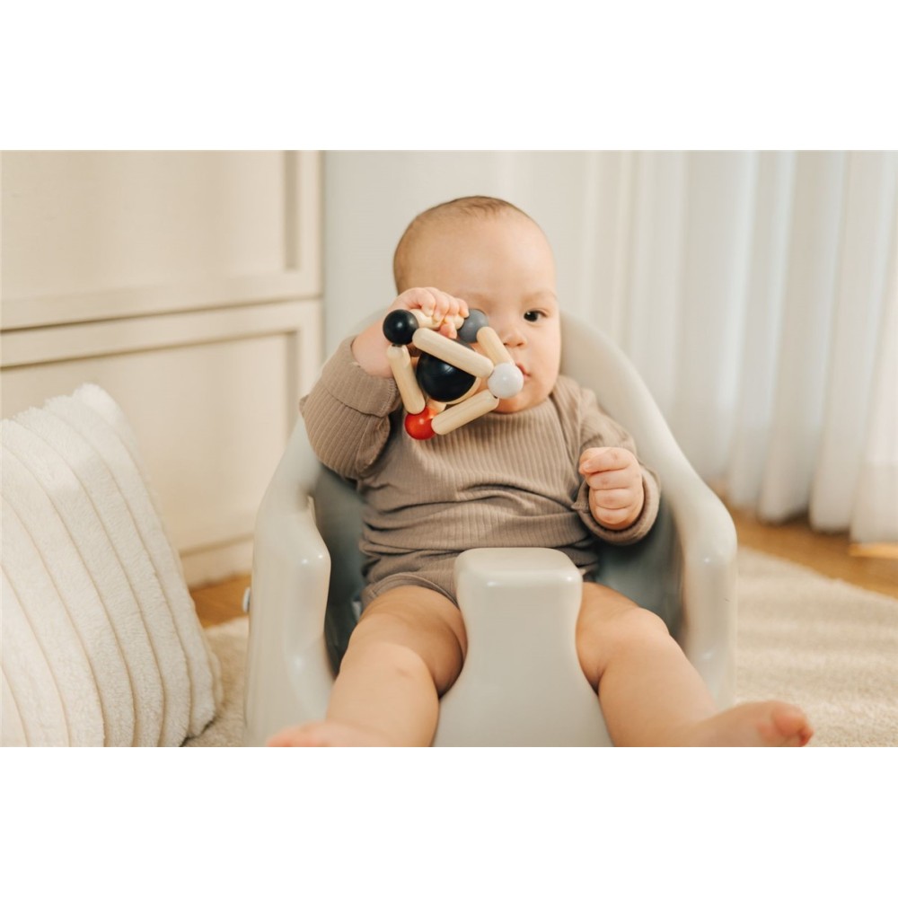 TRIANGULO SONAJERO CONTRASTES