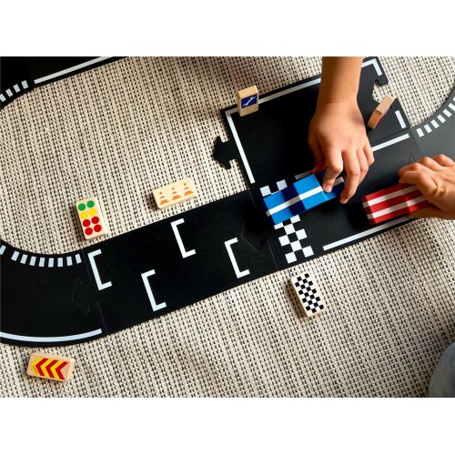 RACE SIGNS- ROAD BLOCKS