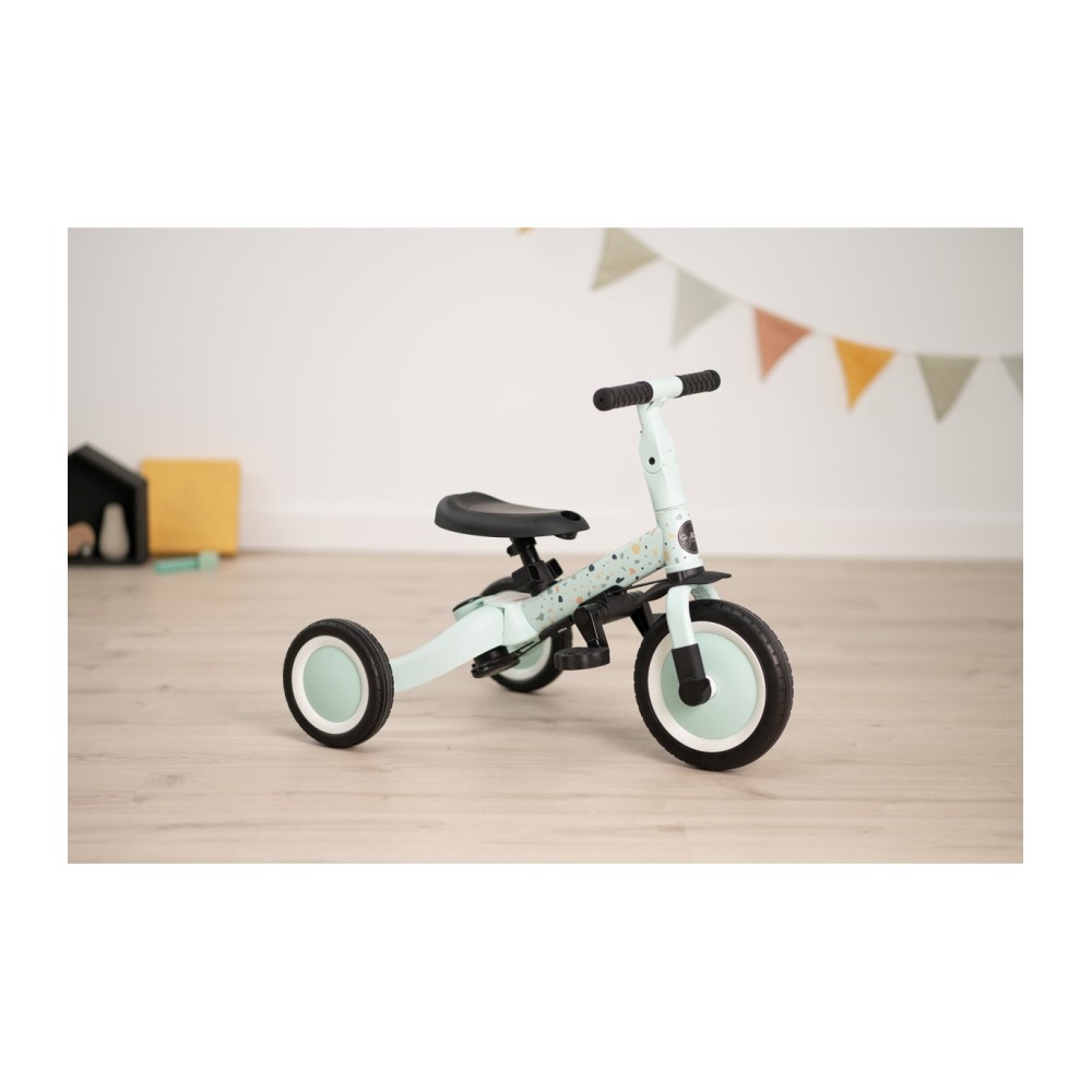 TRICICLO GYRO EVOLUTIVO  EDICION ESPECIAL COLORS