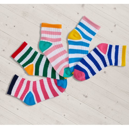 EL MONSTRUO DE LOS CALCETINES