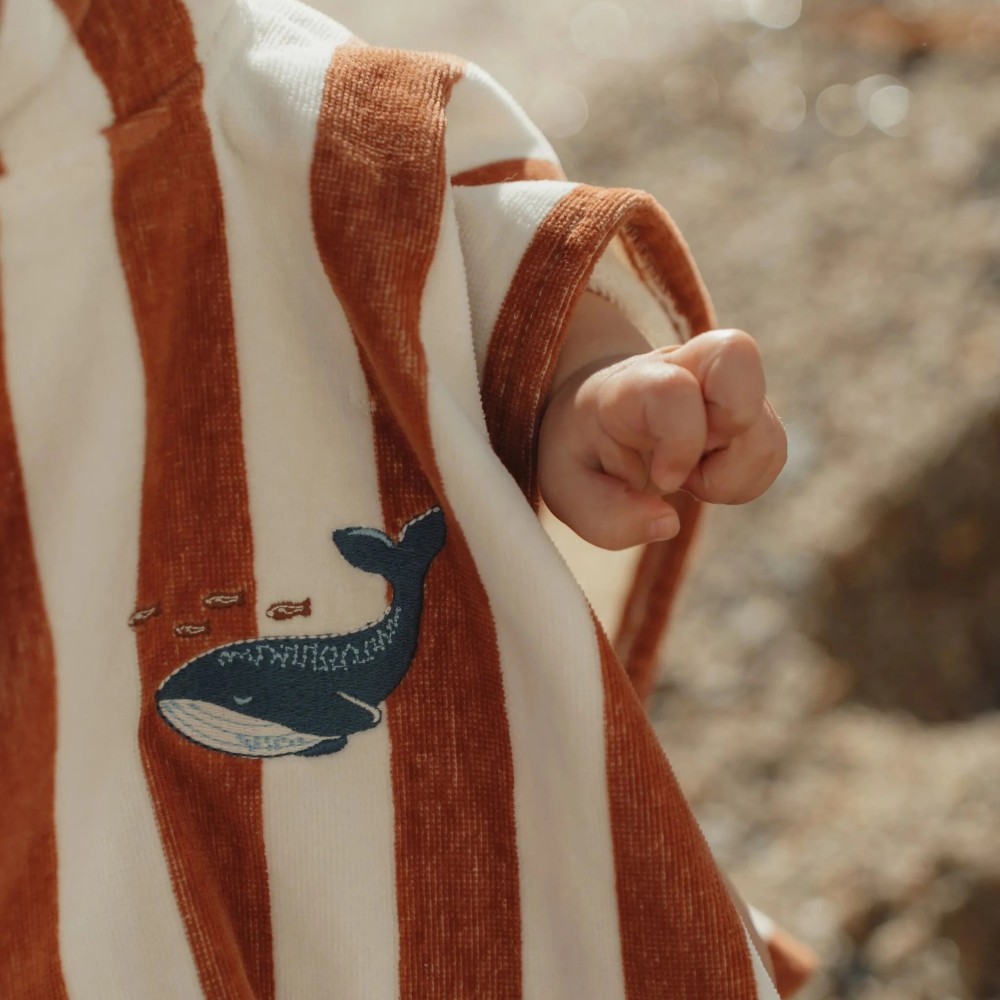 PONCHO PLAYA WORLD BROWN